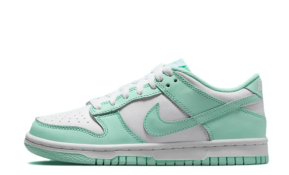 green dunk low gs