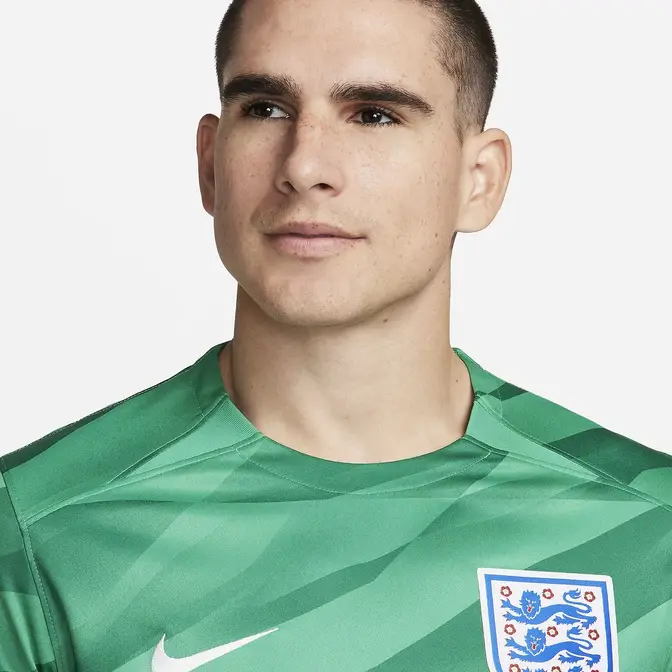 Nike England 2023-24 Stadium Goalkeeper Dri-Fit Football Shirt HM5509-324 Detail