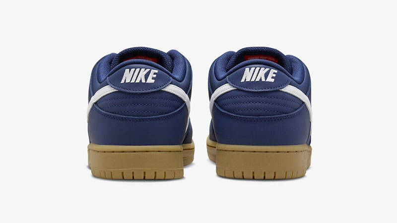 Nike SB Dunk Low Navy White Gum back