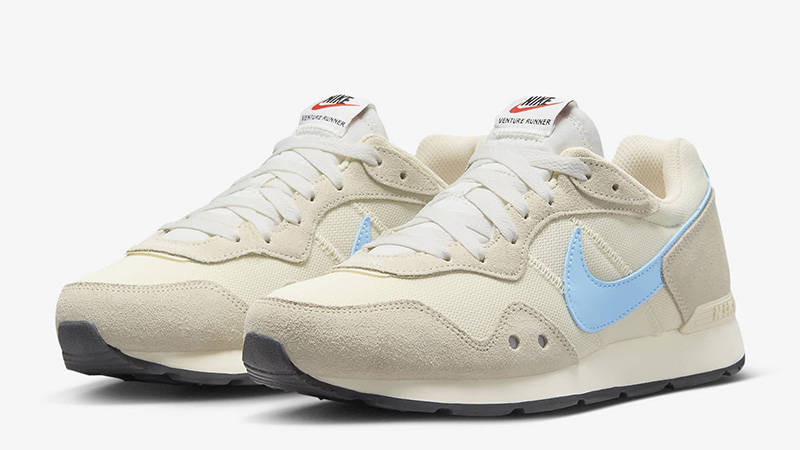 nike venture runner coconut