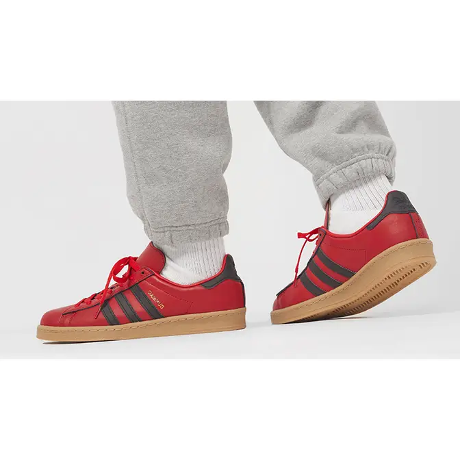 size x adidas Campus 80 City Flip Pack Red ON FOOT
