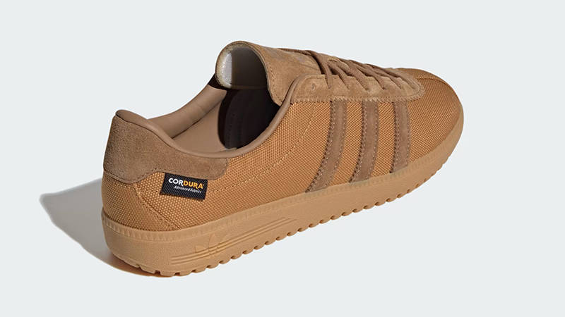 Adidas bermuda shop cargo brown