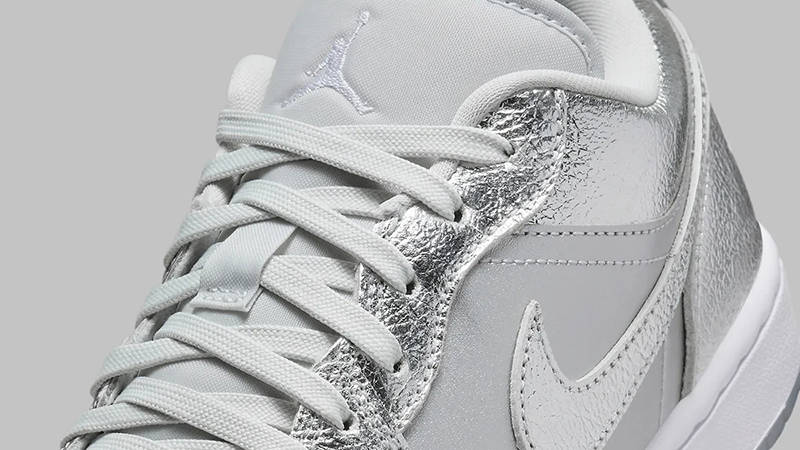 Air Jordan 1 Low Crinkled Silver Foil Detail 2