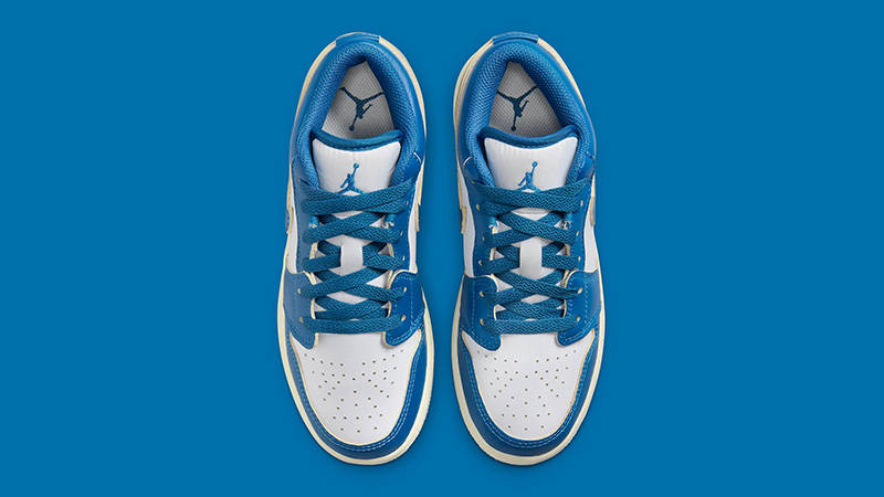 Air Jordan 1 Low Industrial Blue middle