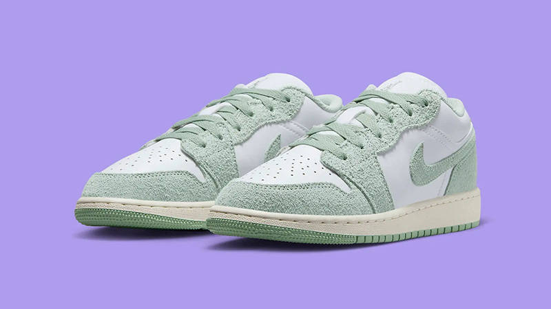 Air Jordan 1 Low Shaggy Green front