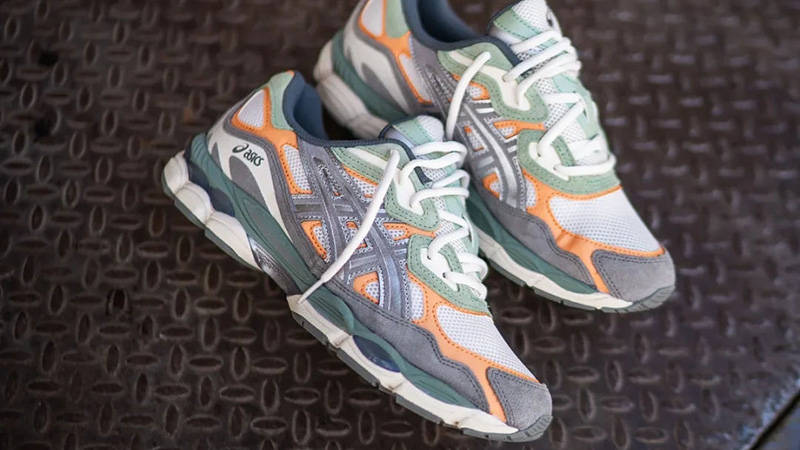 ASICS Gel-NYC Cream Clay Grey 1203A383-102 from top