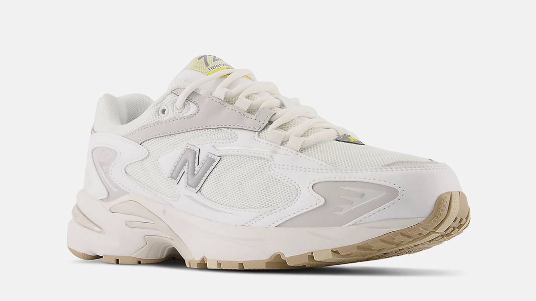 New Balance 725 White Honeycomb Grey ML725AF Side