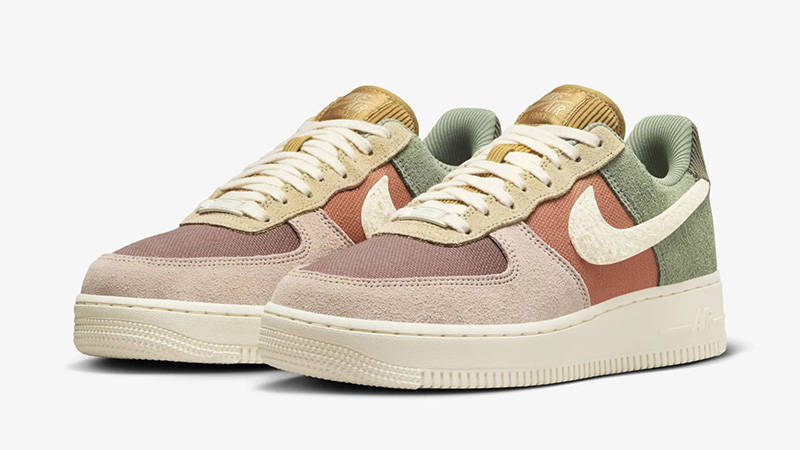Nike Air Force 1 07 Low Oil Green front