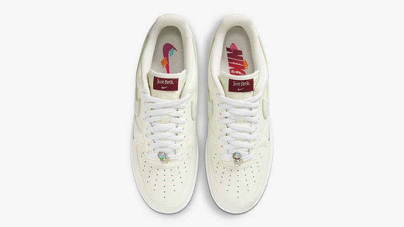 Nike Air Force 1 Low Chinese New Year middle