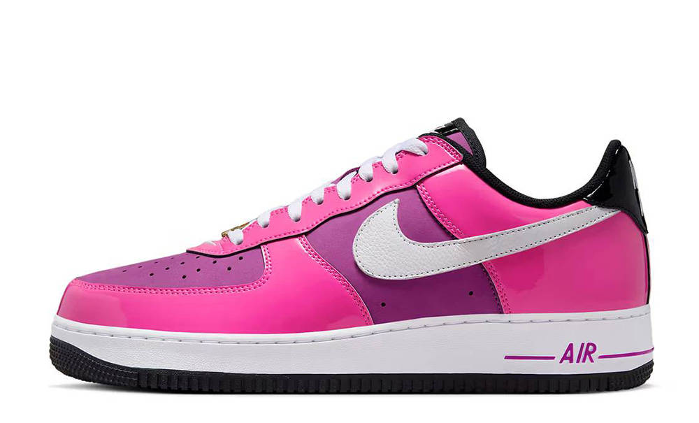 nike world tour pink