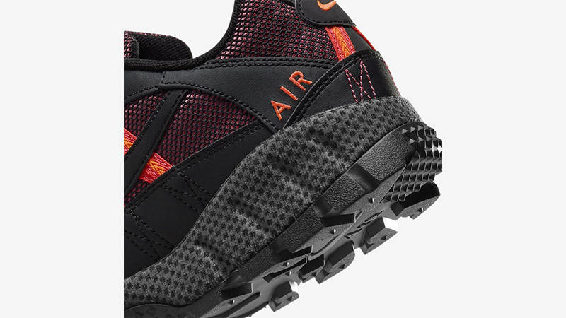 Nike Air Humara Black Bright Crimson heel