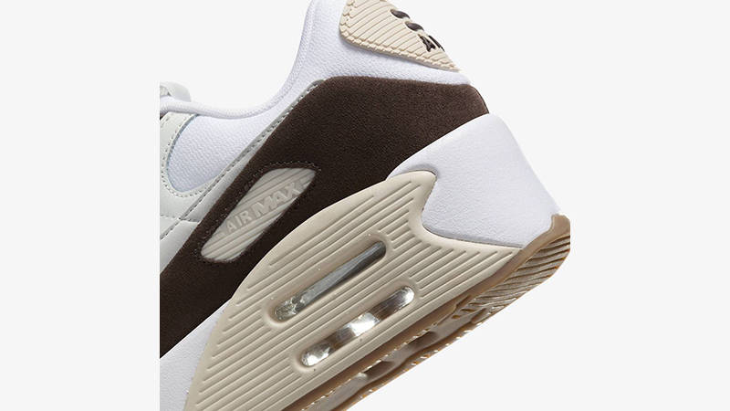 Nike Air Max 90 LV8 Baroque Brown heel
