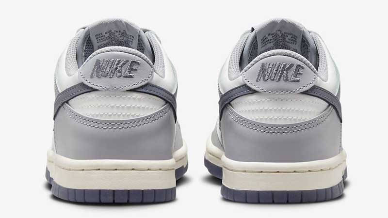 Nike Dunk Low GS Light Carbon Back