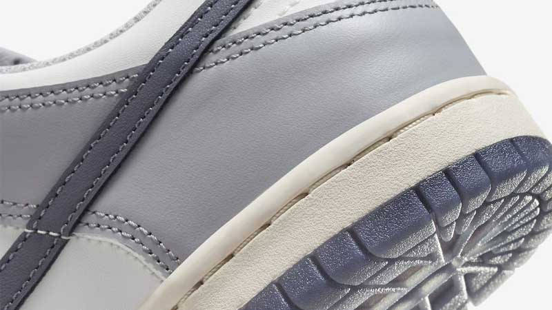 Nike Dunk Low GS Light Carbon Closeup