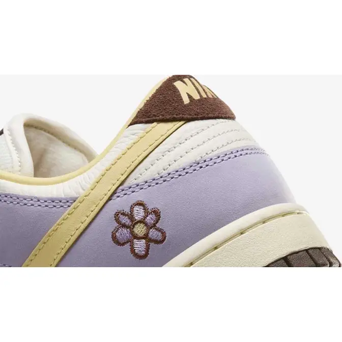 Nike Dunk Low Premium Lilac Bloom Closeup