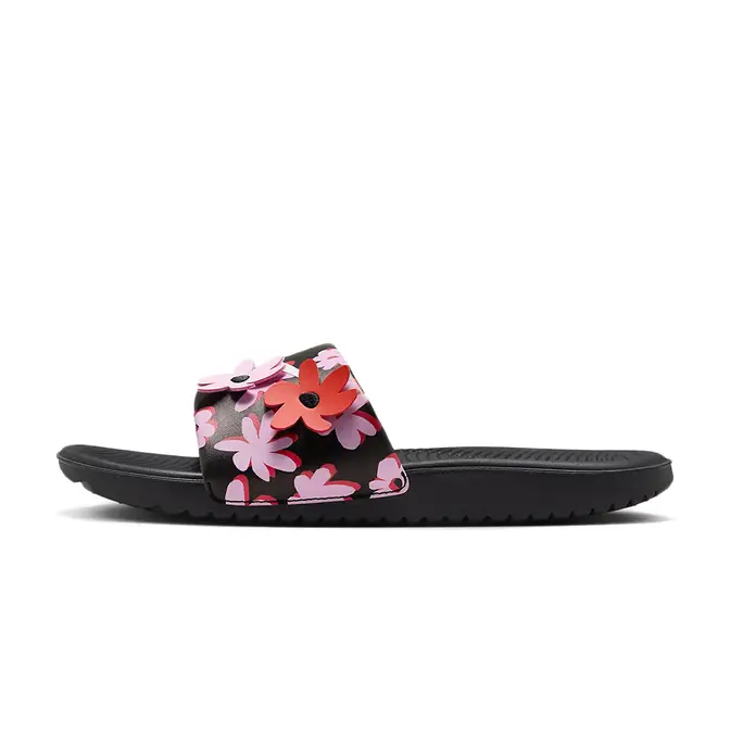 Nike flower outlet sliders