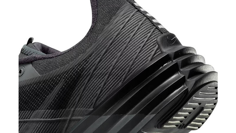 Nike Lunar Roam Dark Smoke Grey heel