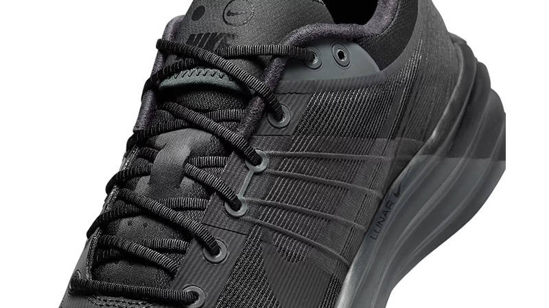Nike Lunar Roam Dark Smoke Grey lace area