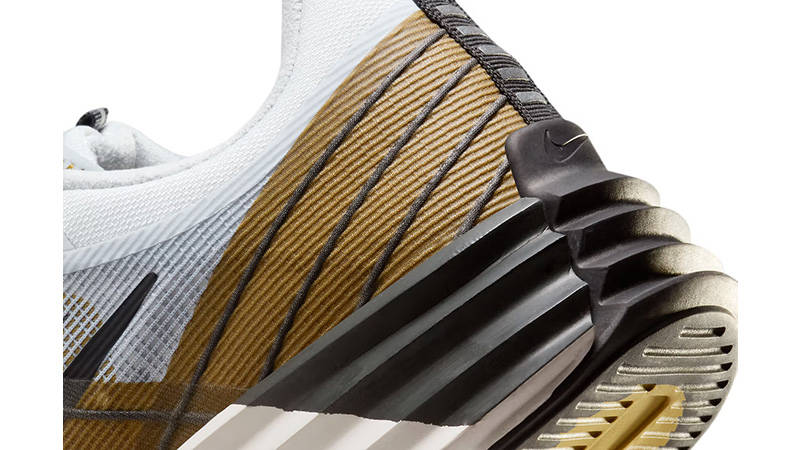 Nike Lunar Roam Gold Grey heel