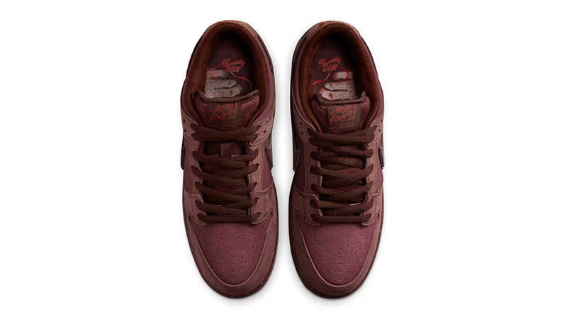 Nike SB Dunk Low City of Love FN0619-600 Top