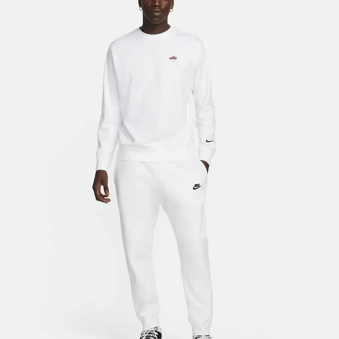 Nike Sportswear French Terry Crew-Neck Sweatshirt White full