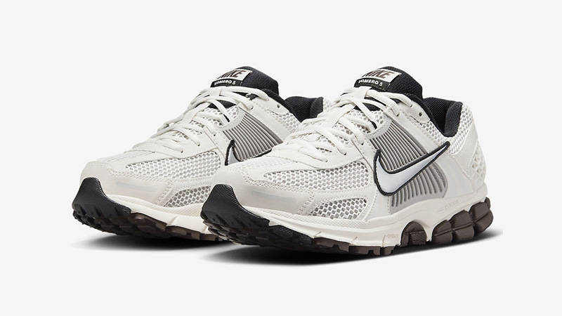 Nike Zoom Vomero 5 Phantom front