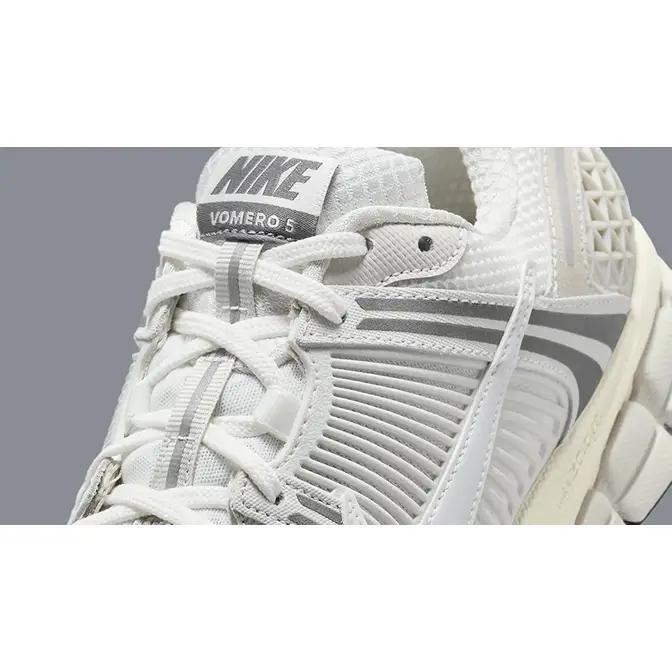 Nike Zoom Vomero 5 Platinum Tint FZ3780-101 Detail 2
