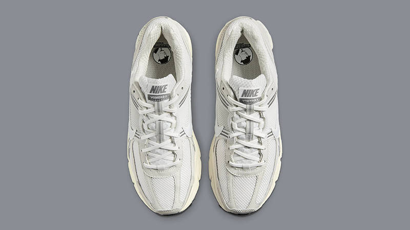 Nike Zoom Vomero 5 Platinum Tint FZ3780-101 Top