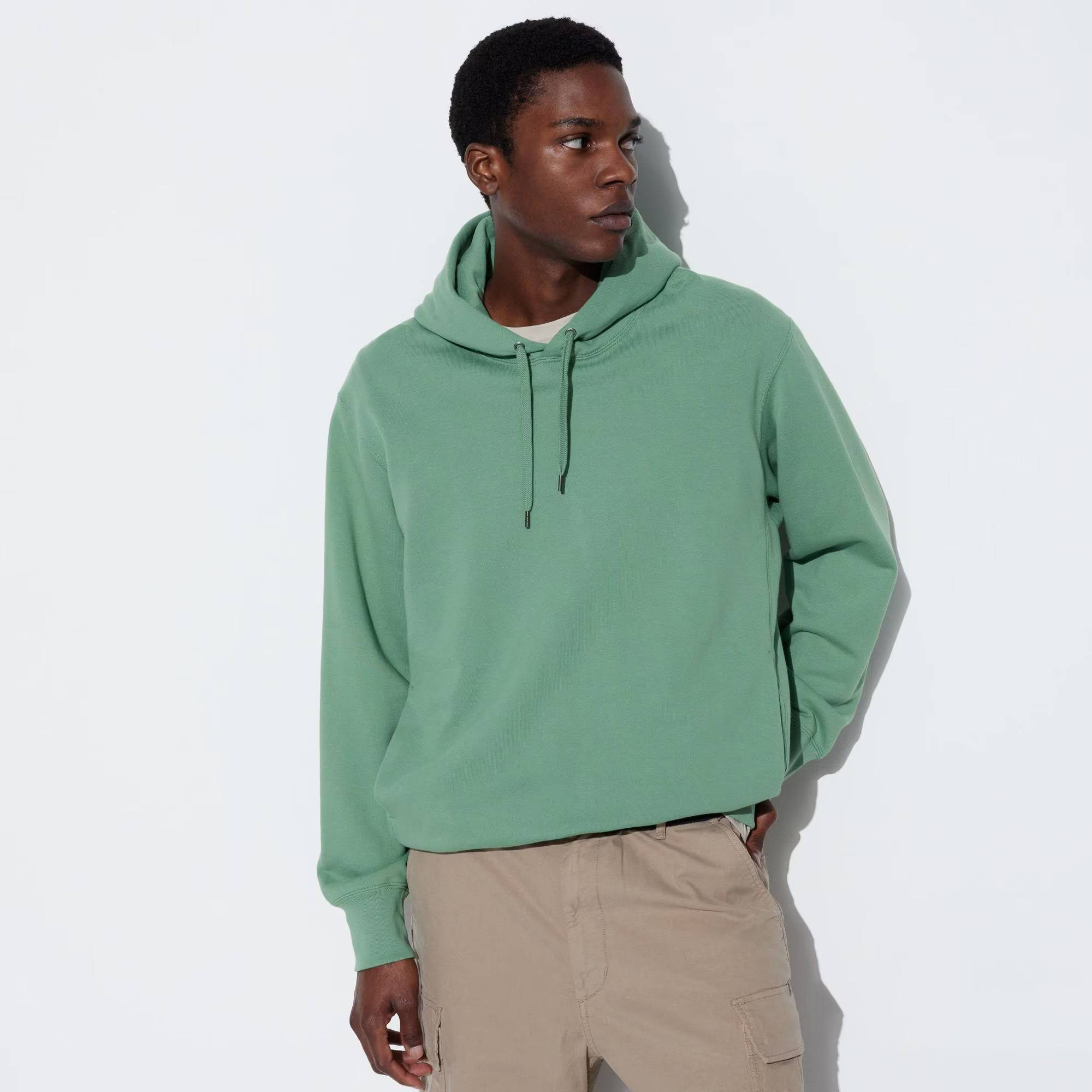 Uniqlo green sweatshirt sale