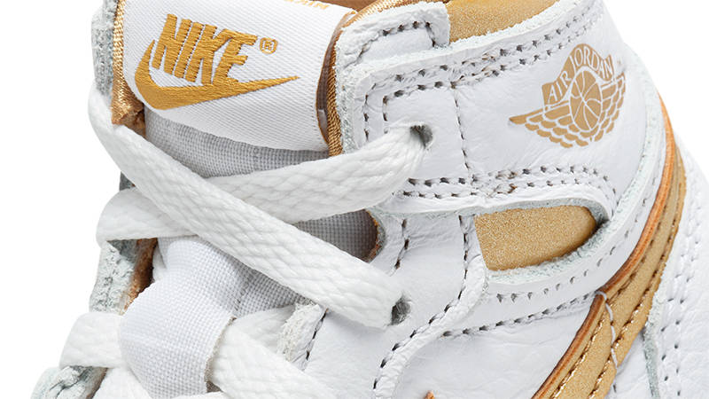 Air Jordan 1 High OG Toddler Metallic Gold White FD2598-107 Detail