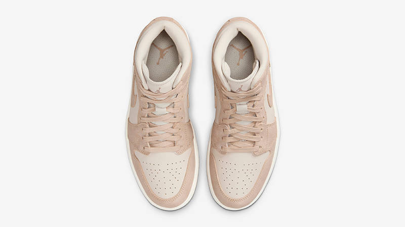 Air Jordan 1 Mid SE Legend Light Brown FJ3448-200 Top