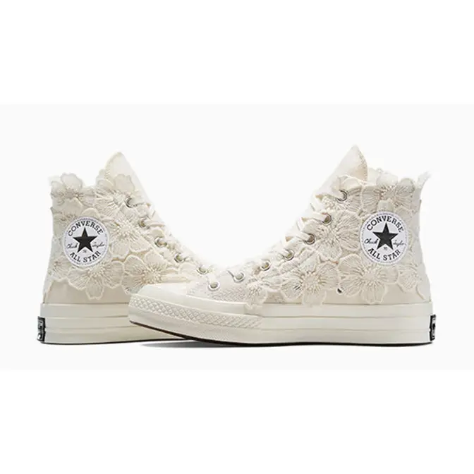 The Comme des Garçons x Converse leather Chuck 70 High in Bright Green Ivory Lace side