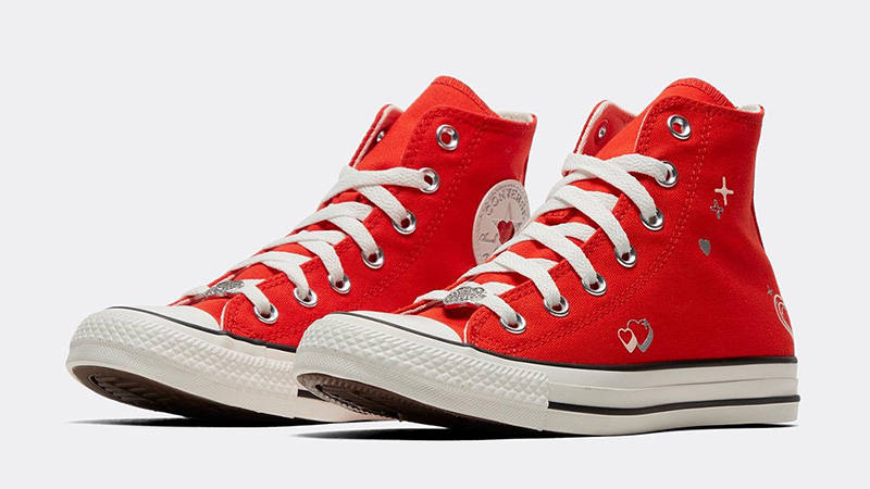 Converse Chuck Taylor Y2K Heart Red front