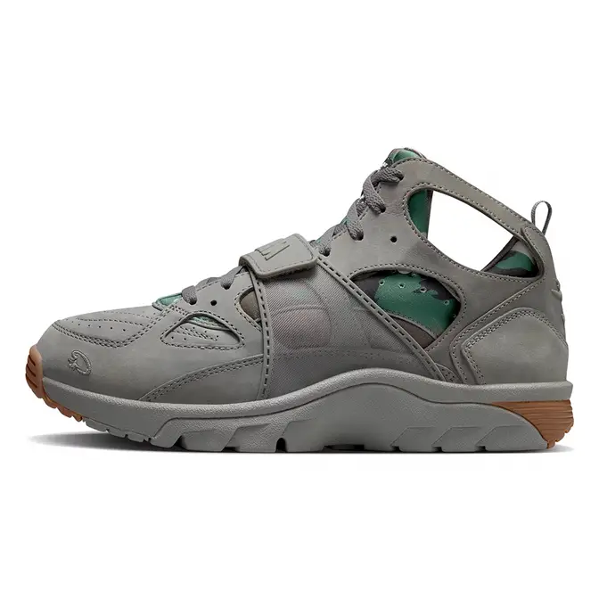 Corteiz x Nike Air Trainer Huarache Gully Grey FQ8793 001 The Sole Supplier