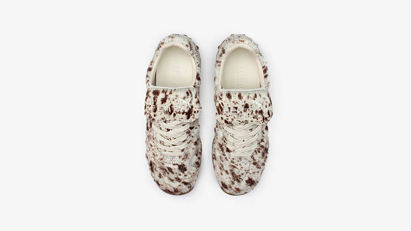 Fenty x PUMA Avanti Pony Hair Alpine Snow middle