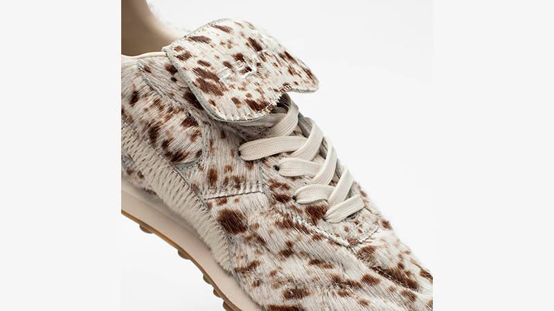 Fenty x PUMA Avanti Pony Hair Alpine Snow tongue
