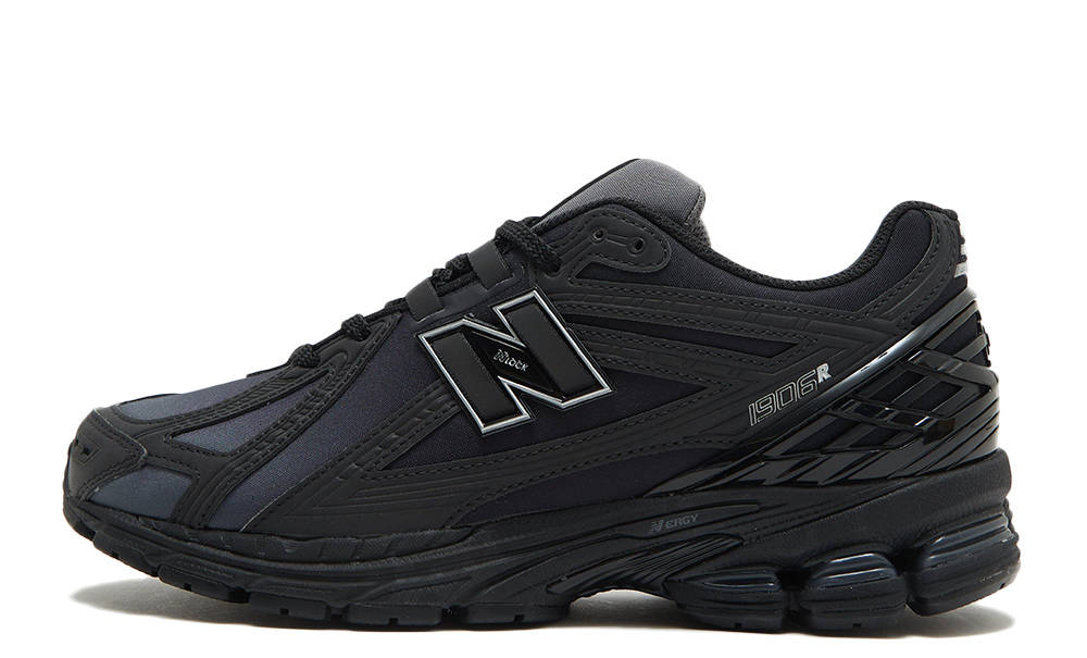 New Balance 1906R Black Gradient