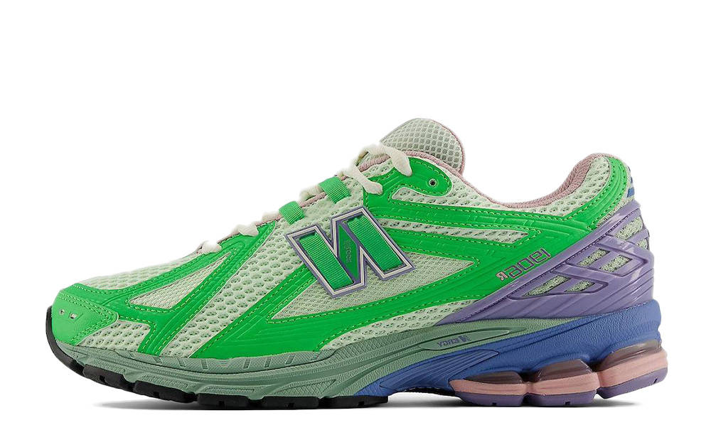 New Balance 1906R Green Astral Purple