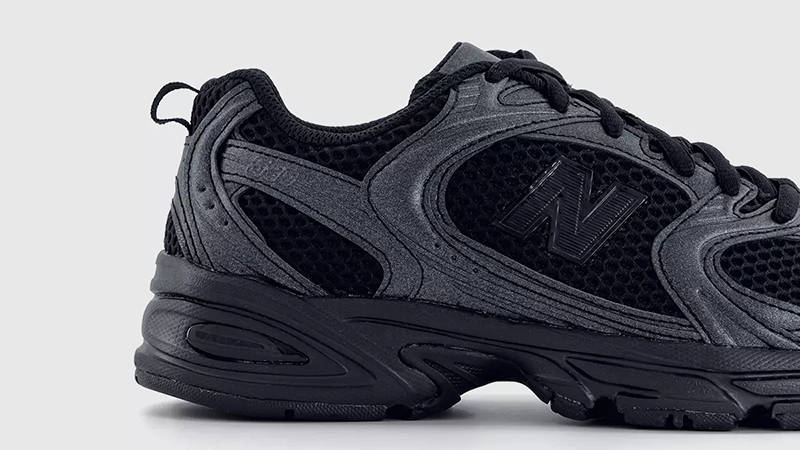 New Balance 530 Black Detail