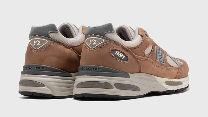New Balance Men 991v2 Coco Mocca back