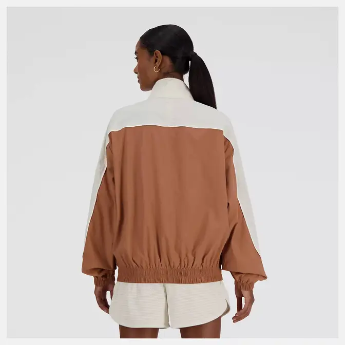New Balance Sportswears Greatest Hits Woven Jacket Walnut Backside