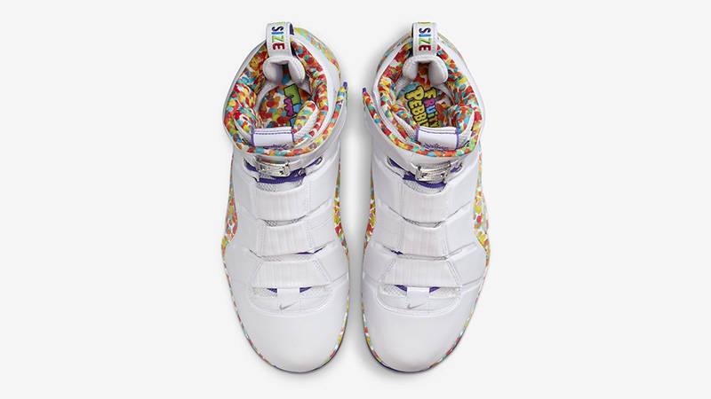Nike LeBron 4 Fruity Pebbles middle from top