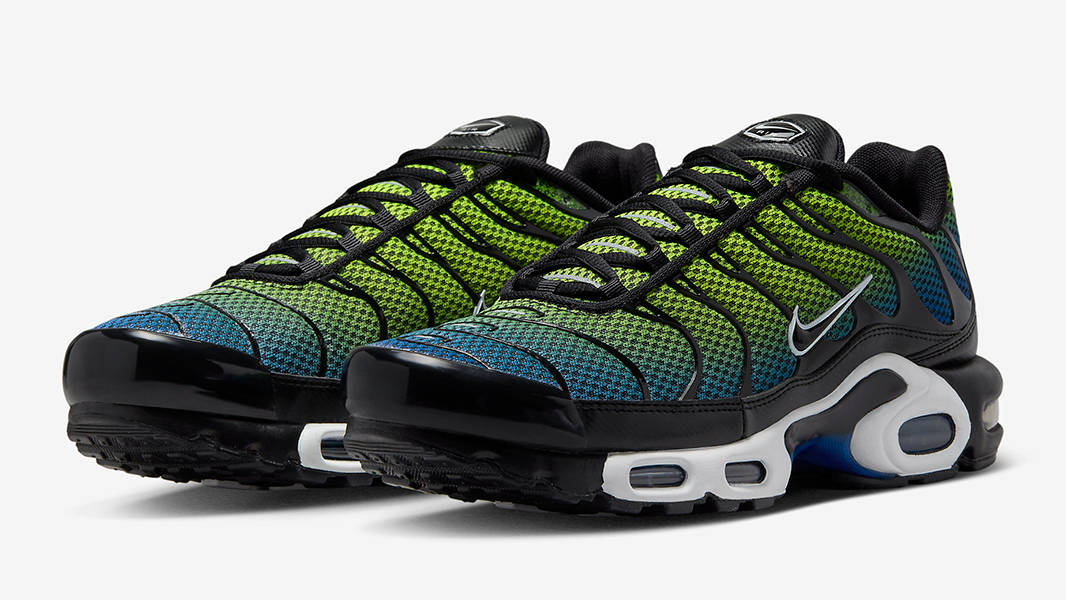 Nike TN Air Max Plus Royal Checker FZ4628-001 Side