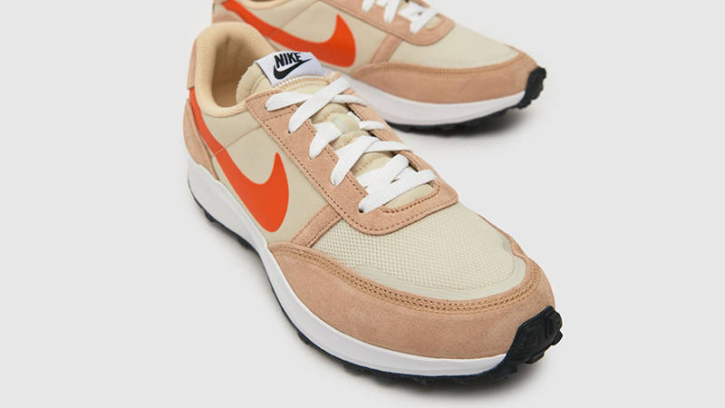 nike orange waffle
