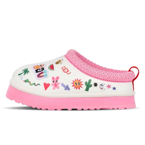UGG Fluff Sugar sustainable sandals in pink