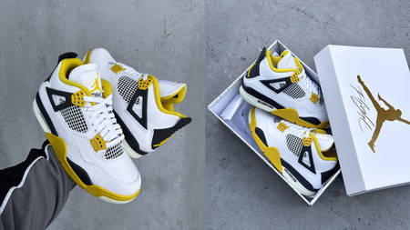 You Can Pick Up the Air Jordan 4 "Vivid Sulfur" for Retail You Can Pick Up the Air Jordan 4 "Vivid Sulfur" for Retail