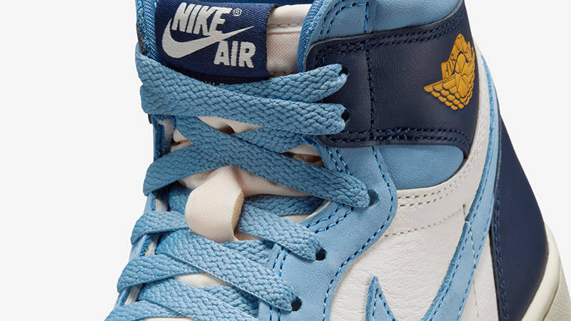 Air Jordan 1 High OG First In Flight FD2596-400 Detail