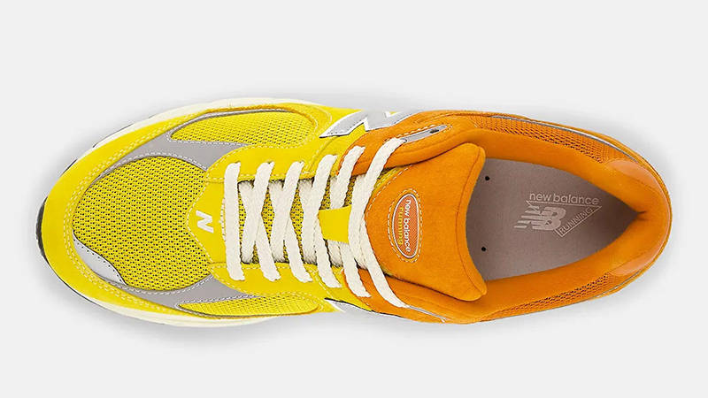 New Balance 2002R Ginger Lemon middle