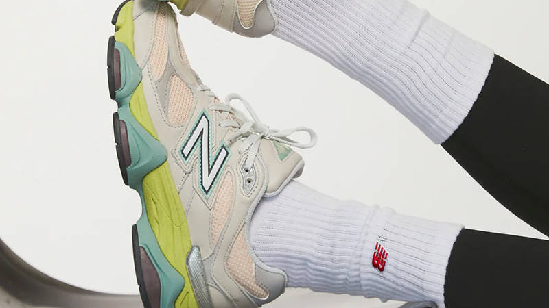 New Balance 9060 Moonbeam Vintage Rose U9060GCB on feet