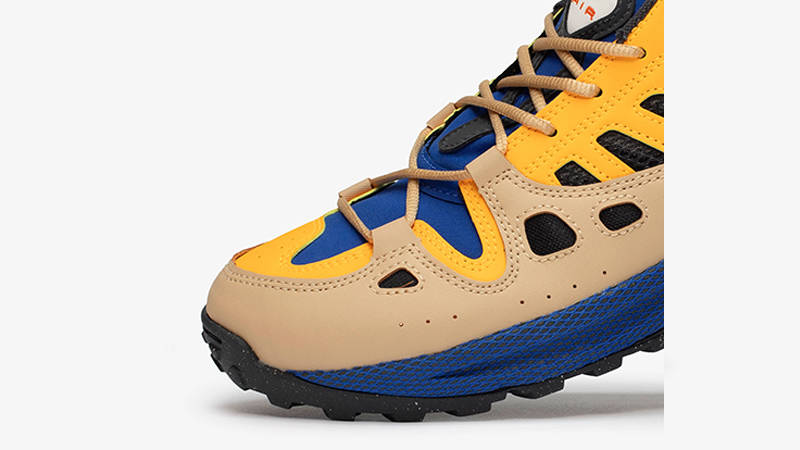 Nike ACG Air Exploraid Light Orewood Brown toe